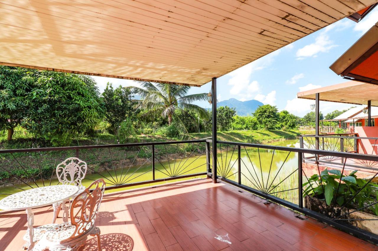 Oyo 416 Golden Nakara Resort Maesai Mae Sai Extérieur photo