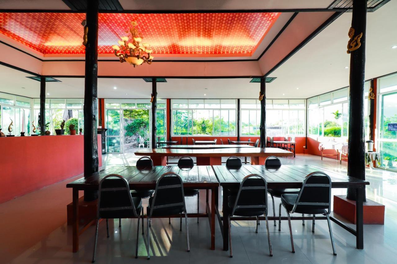 Oyo 416 Golden Nakara Resort Maesai Mae Sai Extérieur photo
